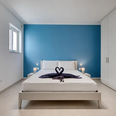 Modern Seaview With Balcony Pabe1-1 * St. Paul's Bay